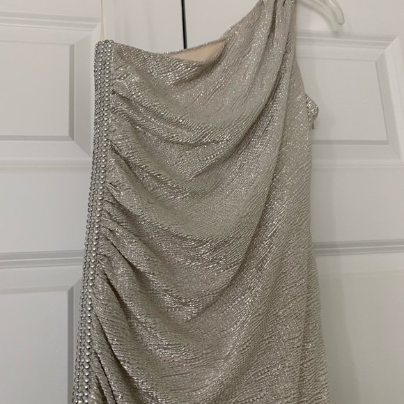 Cache Off the Shoulder - Picture 3 of 4